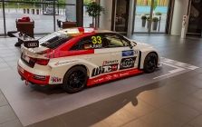 WTCR Fahrzeug Audi RS3 LMS im Audi Forum Neckarsulm - BEST4U GmbH