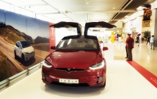 1007_tesla_69a