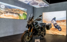 BEST4U GmbH - Trennwände und Displays als Informations- und Werbefläche